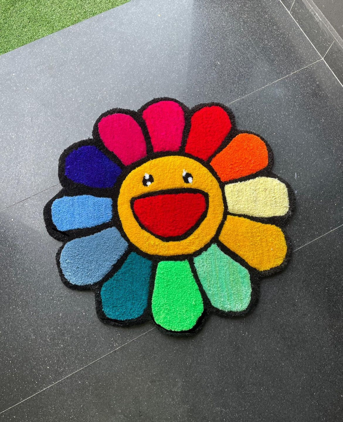 Muarkami Rug Takashi Murakami Rug | Artistic Floor Decor – rtbhamna