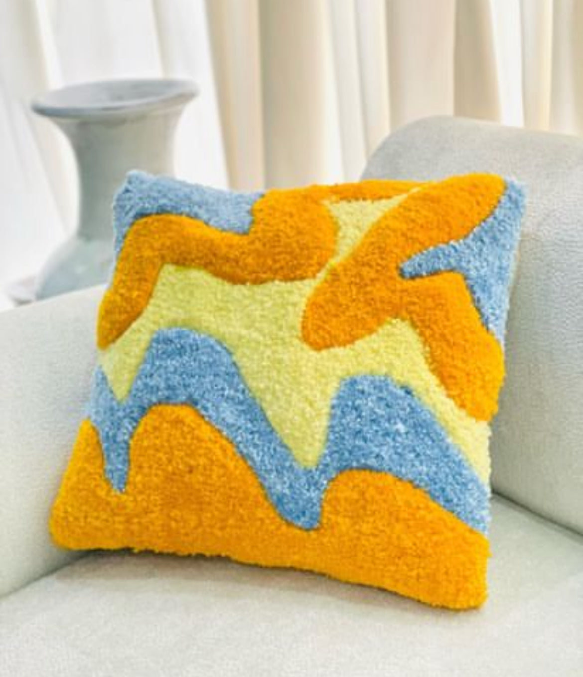 Tufted Cushion